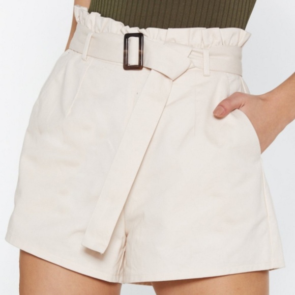 Cute Paperbag Shorts- Never Worn!! - Picture 1 of 2